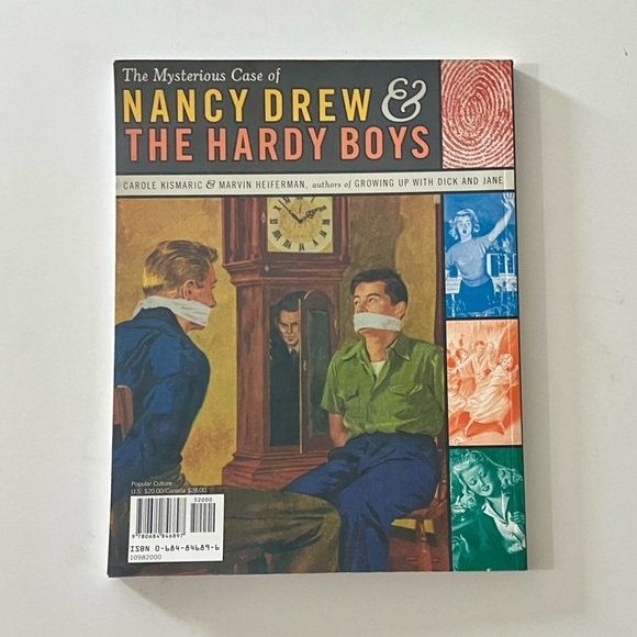 Vintage Nancy Drew & The Hardy Boys Book - Picture 2 of 4